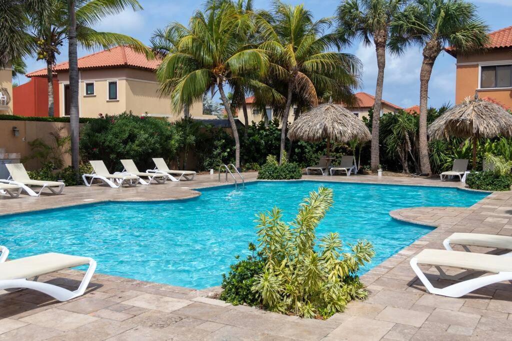 New! Cozy 1 Bedroom Condo- Gold Coast, Noord Aruba 팜비치 외부 사진