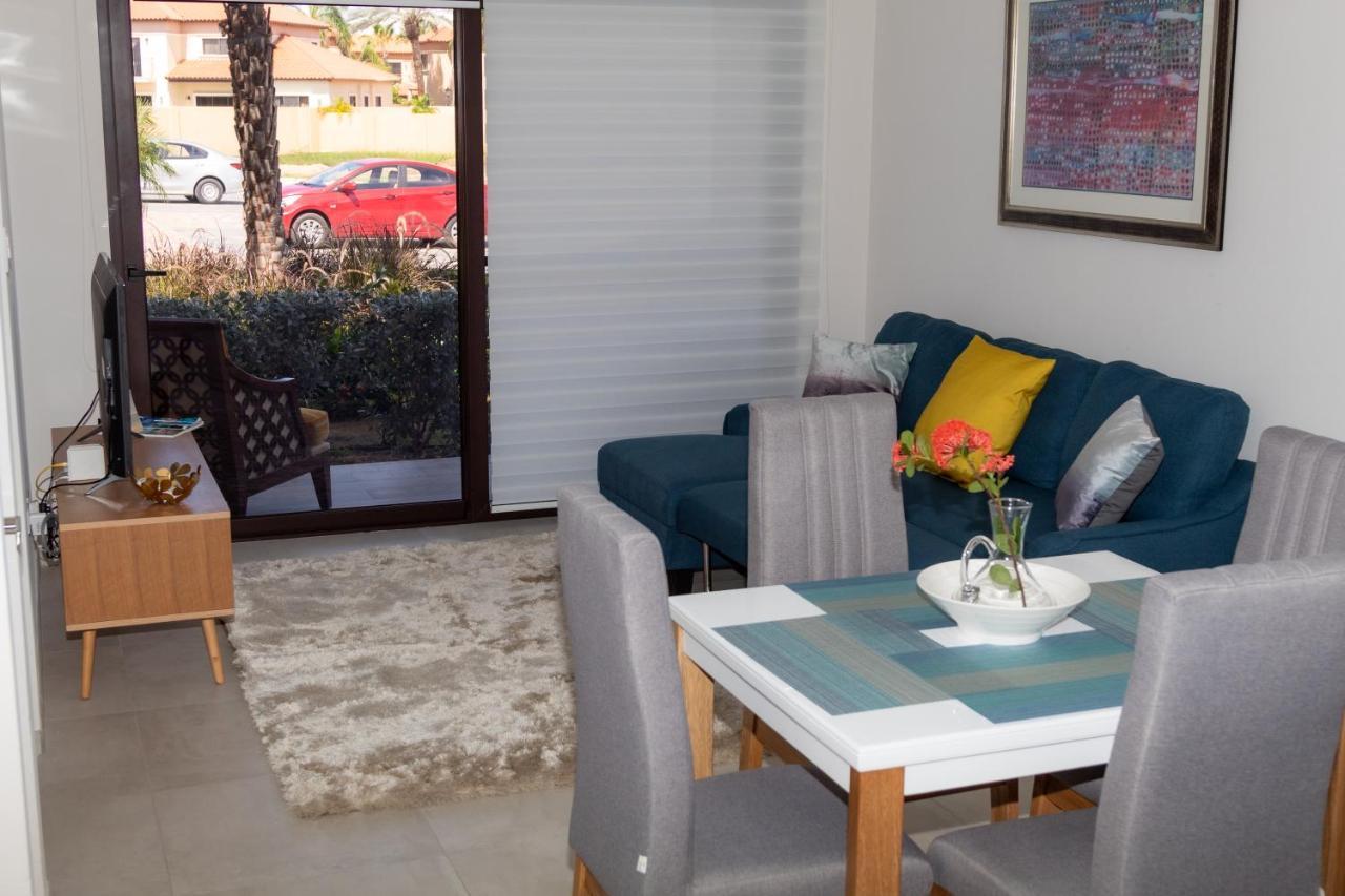New! Cozy 1 Bedroom Condo- Gold Coast, Noord Aruba 팜비치 외부 사진