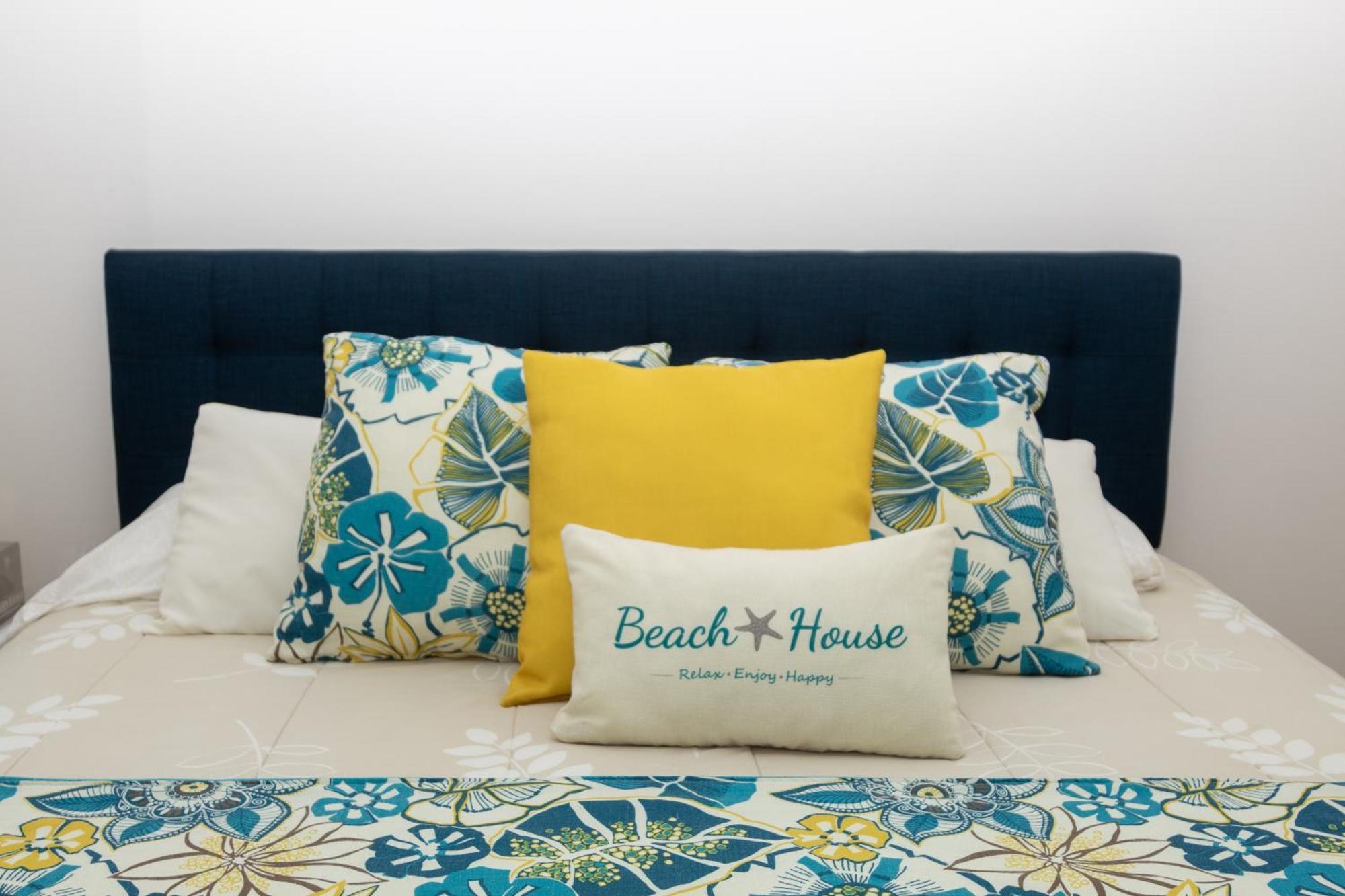 New! Cozy 1 Bedroom Condo- Gold Coast, Noord Aruba 팜비치 외부 사진